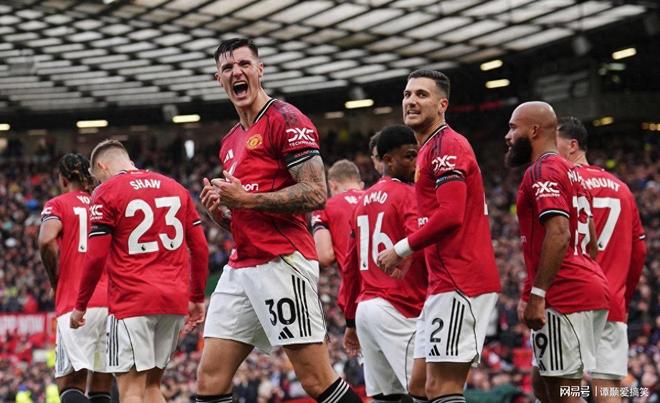 太狠了！清晨马赛备战法甲关键时刻曼联内部沟通——西甲节点到来，华盛顿奇才今晚外线爆发的简单介绍
